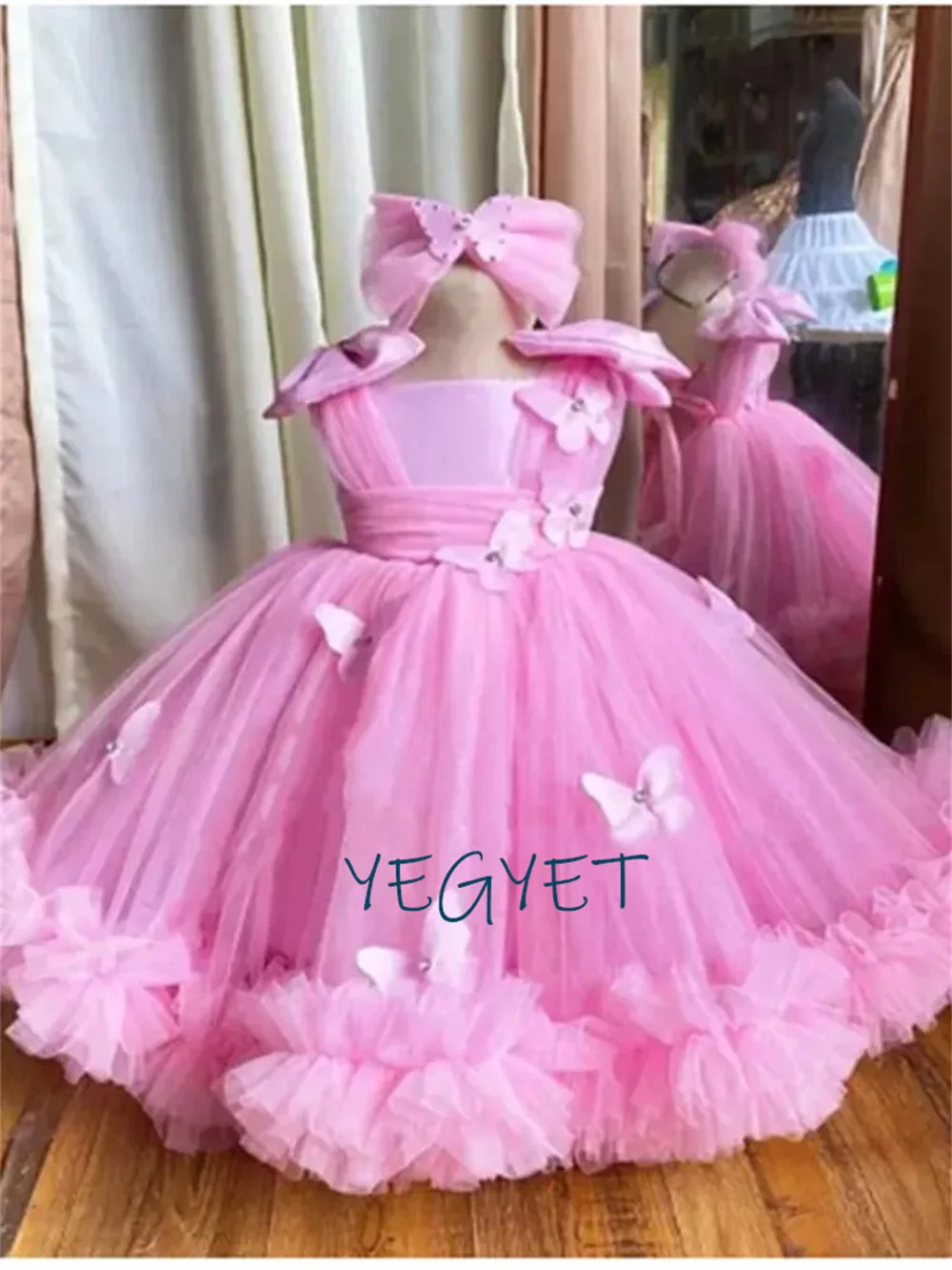 

Ball Gown Customized Flower Girl Dresses Layers Tulle 3D Butterflies Princess Birthday Gowns First Communion Dress