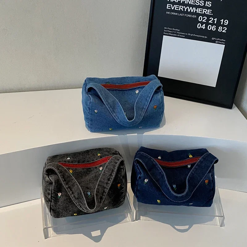 

Джинсовые сумки с цветочной вышивкой и верхней ручкой, женские сумки на распродаже, новинка 2025, универсальные однотонные сумки на плечо высокого качества на молнии