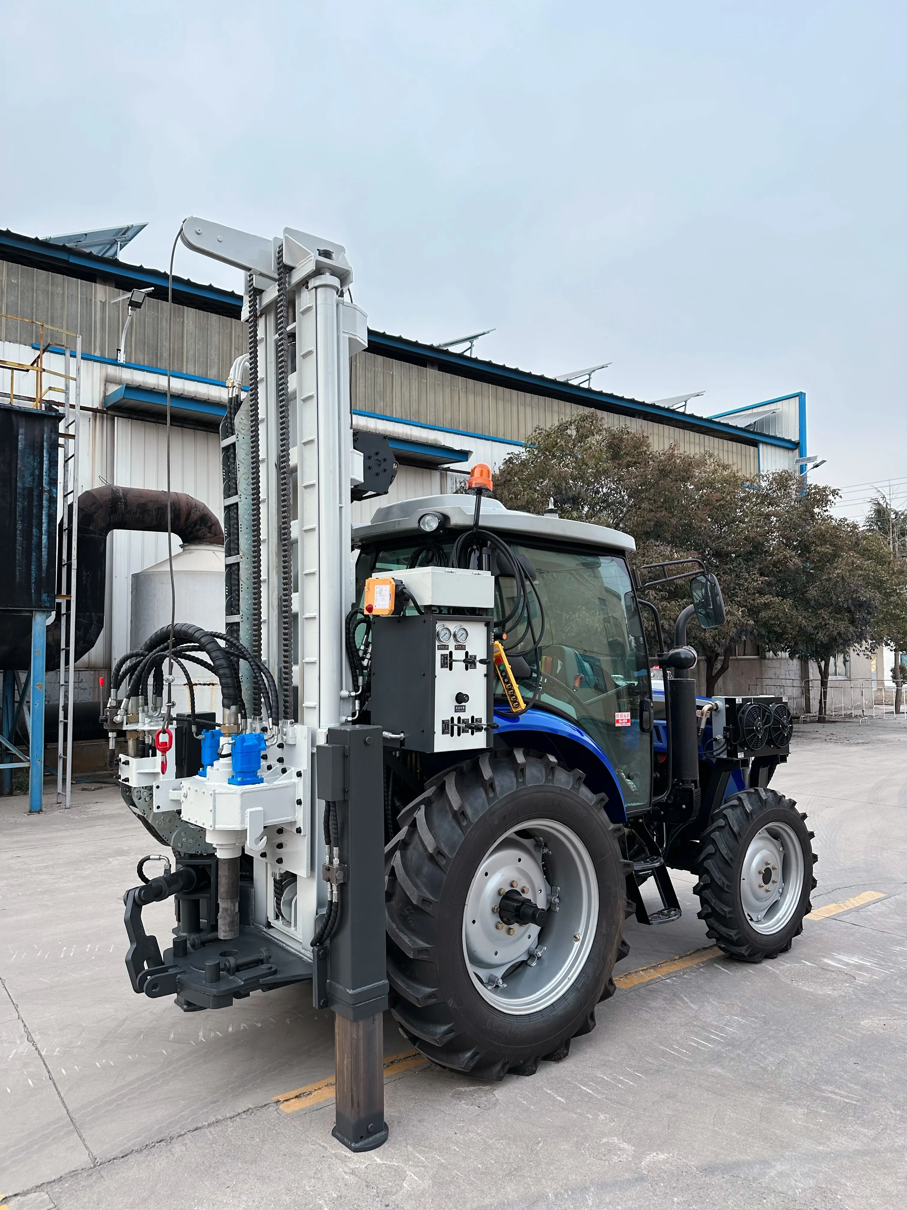 

Customized 200m 300m Fully Hydraulic High Quality Tractor Mounted Portable Small Water Well Drill Rig