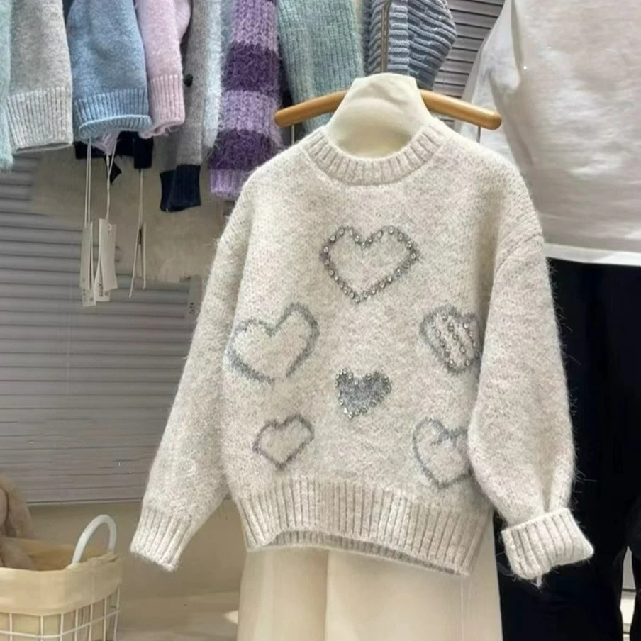 Girls' Fashionable Sweater Sweet Soft Heart Studded Diamond Autumn Outfit Versatile Thick and Warm Round Neck Pullover Sweater