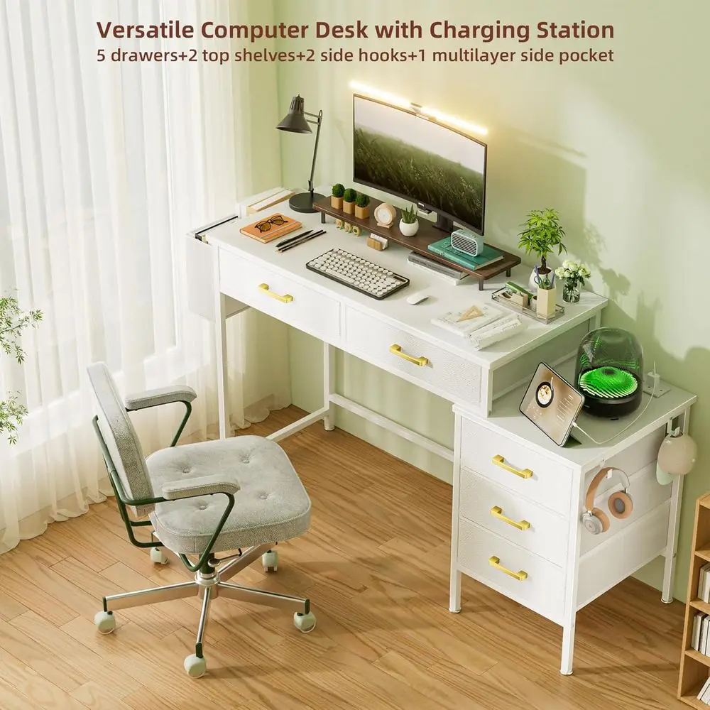 مكتب مكتب منزلي أبيض مع 5 أدراج، ومحطة شحن، وحامل طابعة للمساحات المدمجة