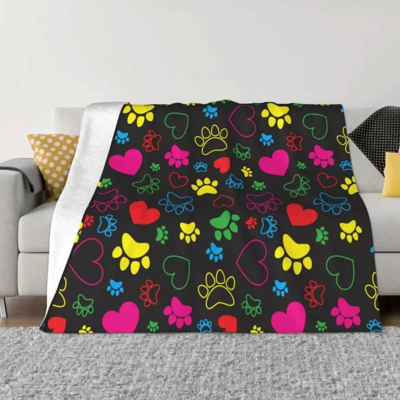 

Cute Animal Paws Cat Dog Fleece Blankets Colorful Hearts Awesome Throw Blanket for Home 200x150cm