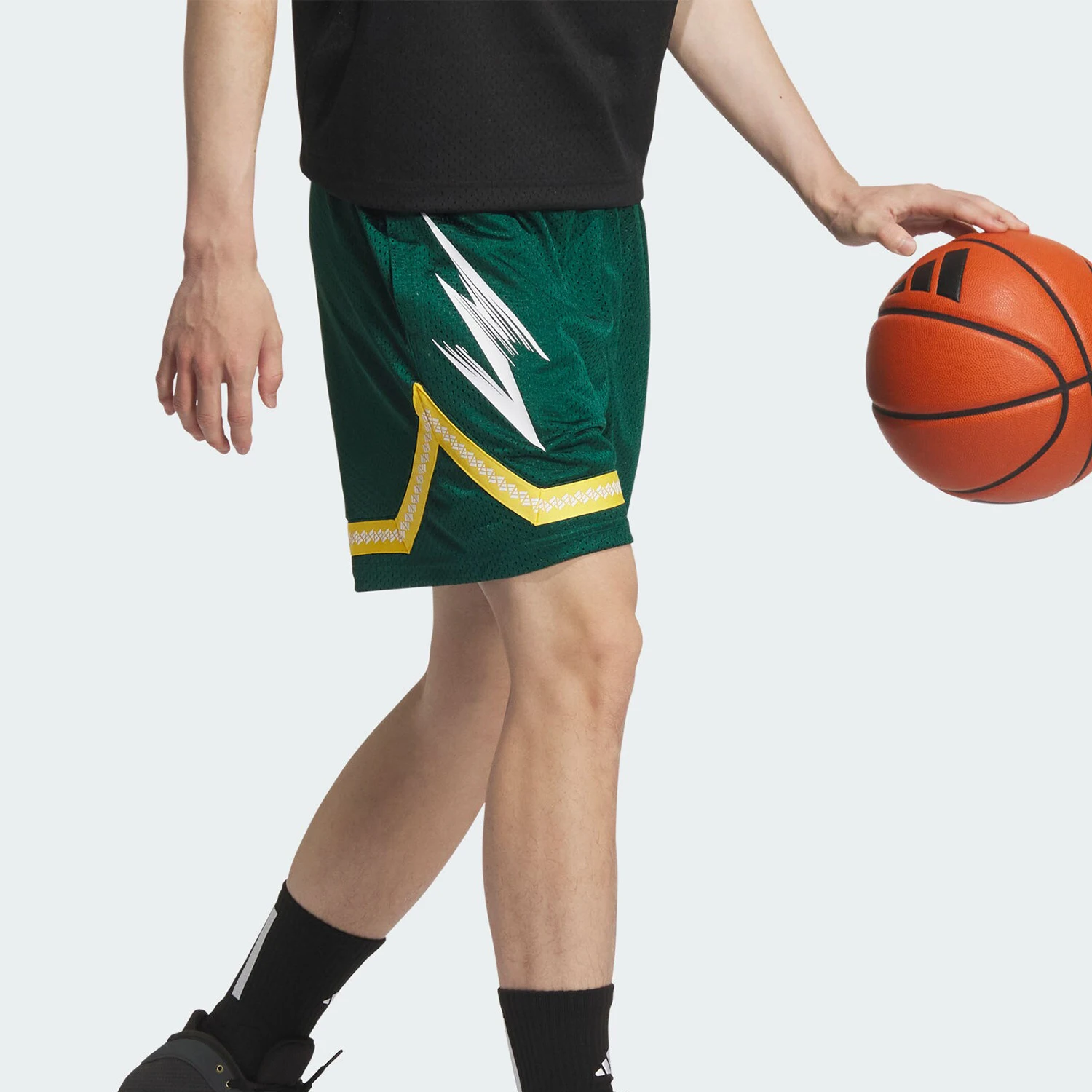 

Adidas genuine BB KC SHORT Men's Basketball Sport Shorts JC6792