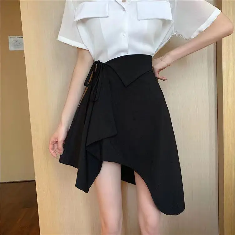 불규칙한 기질을 가진 여성을위한 새로운 유행 홍콩 스타일 스커트 A 라인 스커트 묶인 하이 웨이스트 짧은 스커트