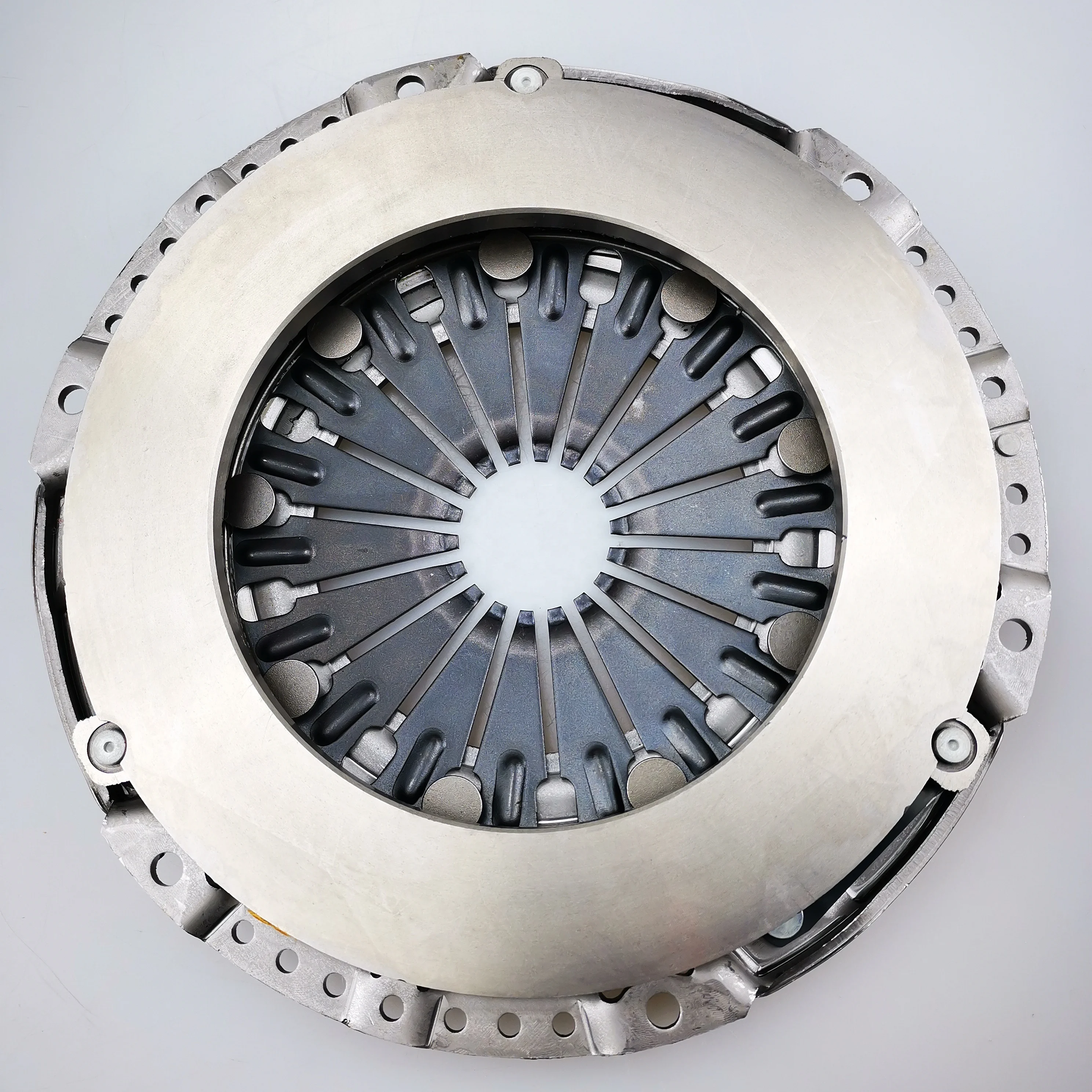 SAIC MAXUS V80 2.5T 정품 LUK 5단 기어 클러치 키트 6263124000