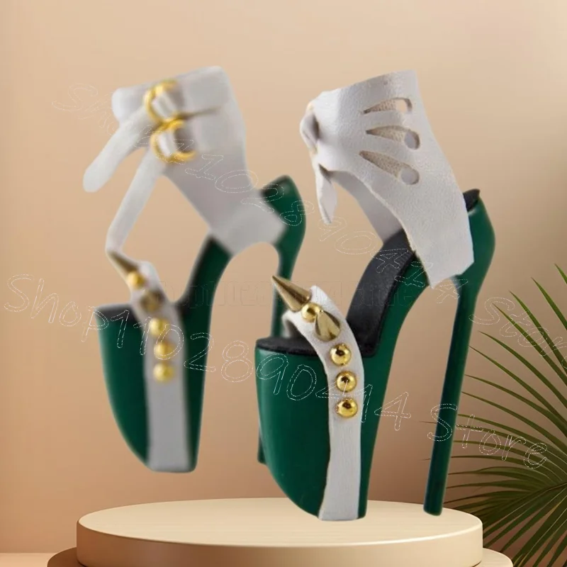 

Gold Spikes Design Green Platform Sandals Buckle Strap Women Shoes Stilettos High Heels Open Toe Party 2026 Zapatos Para Mujere