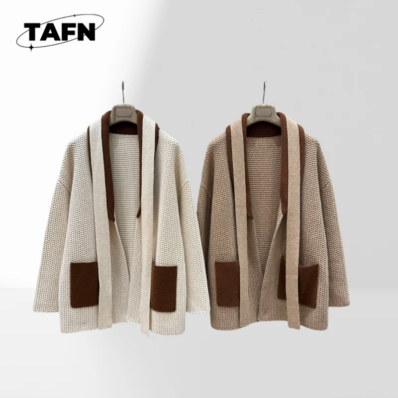 

Women's 2025 Retro Cashmere Cardigan – Elegant Design for Casual Comfort Vintage Style and Cozy Warmth for Everyday WearAG3101