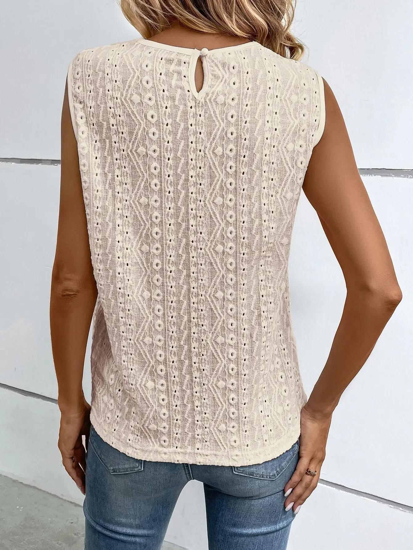 Pop Cross Border Hot Selling European American Women's Knitted Jacquard Hollowed Out Lace Patchwork Collar Loose Casual Vest