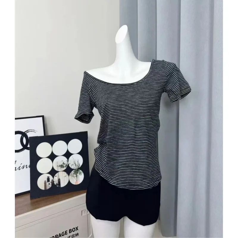 

Women's Off-the-Shoulder Striped T-shirt Short Sleeve Slim Fit Casual Daily Top
