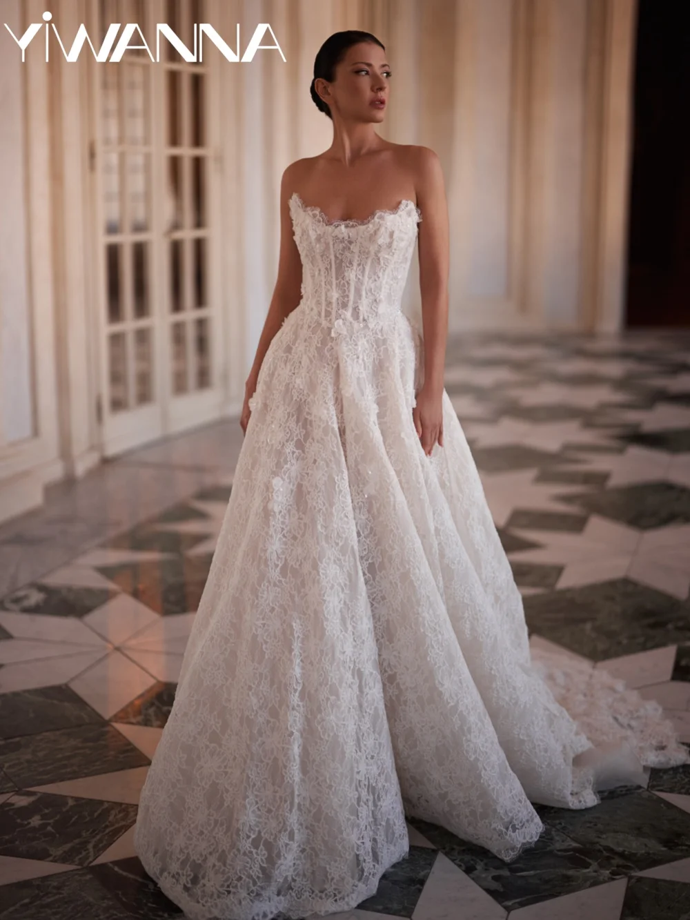 

Shinny Beaded Strapless Wedding Dress 3D Floral A-line Lace Long Bridal Gown Customized Graceful Backless Dresses For Bride