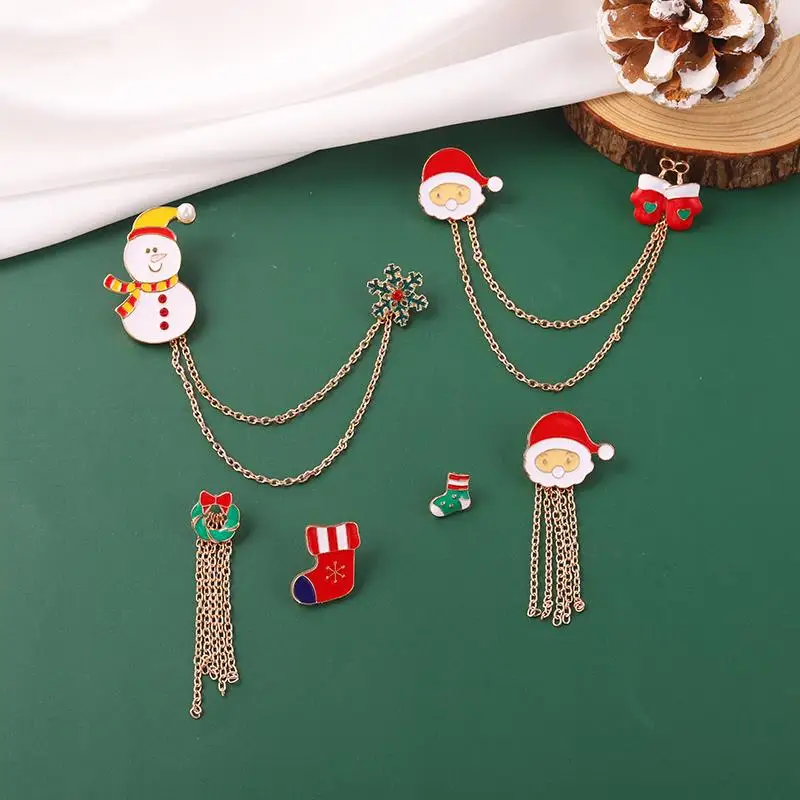 

Pin Santa Claus Snowflake Snowman Garland Sock Deer Bell Tree Brooch Badge New Year Jewelry Gift Kids 14styles Christmas Enamel