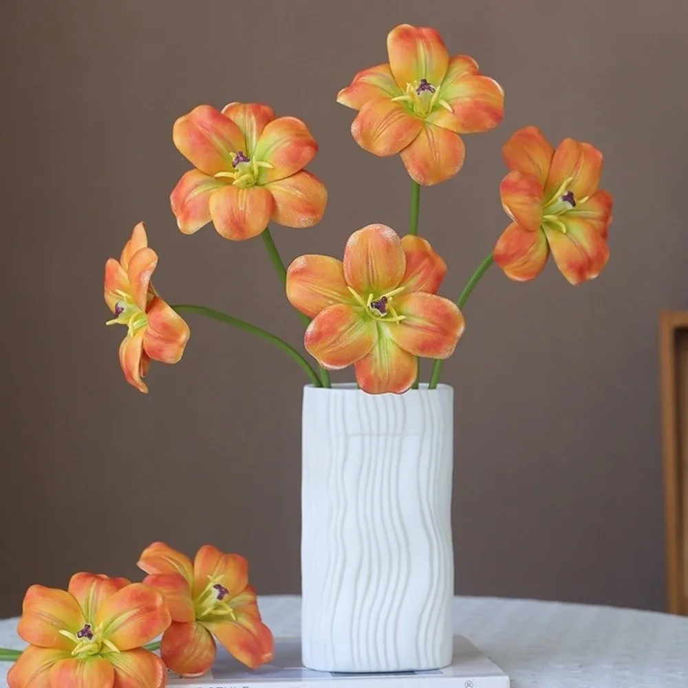 

5pcs Real Touch Artificial Tulip Flowers Handmade Realistic Simulation Tulip Bouquet Beautiful Fake Tulips Ride Bouquet