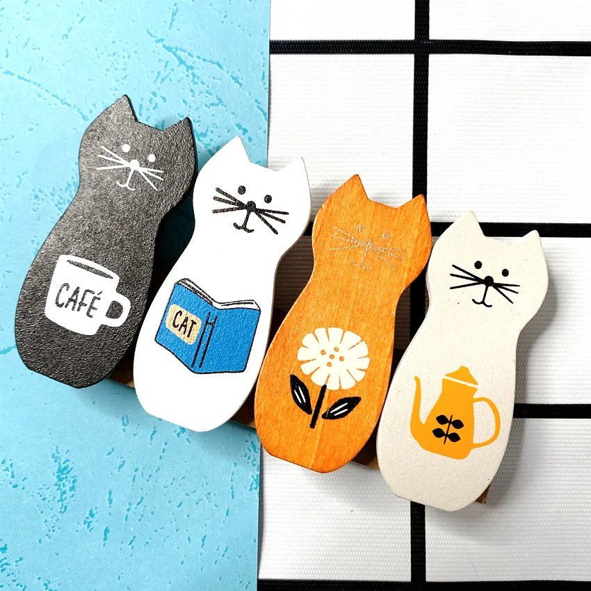 

4pcs Cute Cat Wooden Clips Decoration Magnet Photo Memo Clip Wood material Craft Stationery Supplies