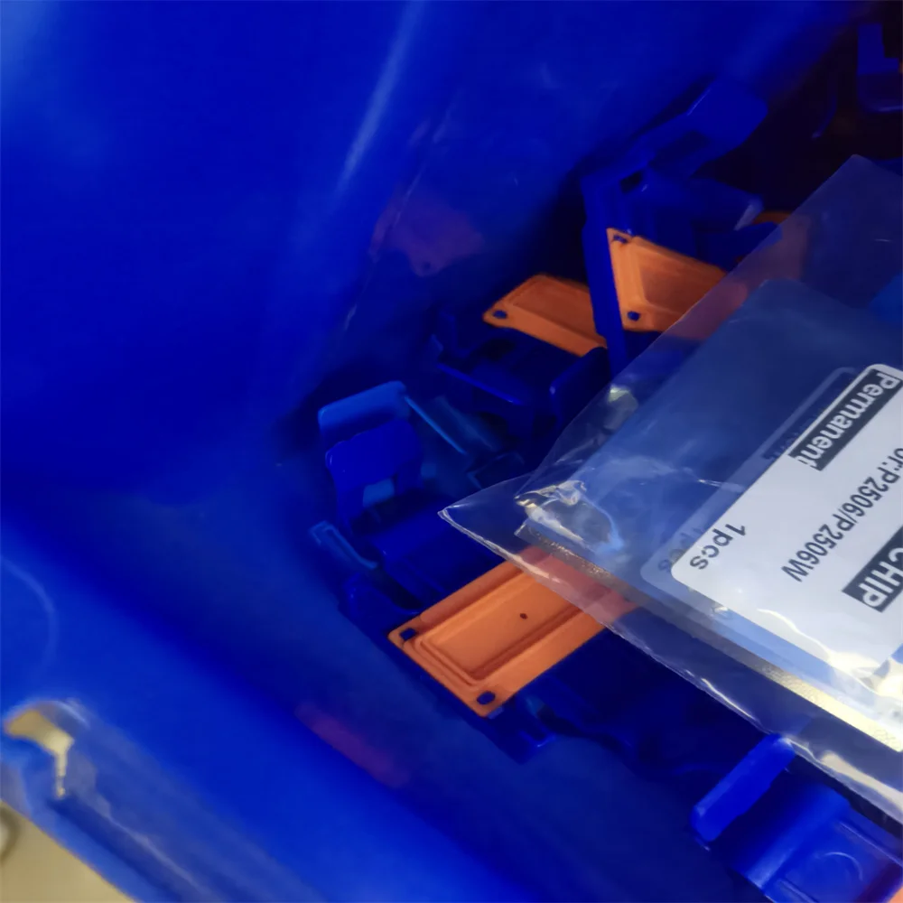 

PC-211EV PC-211E PC-211 PC 210 PC-230R PA-210 PB-210 Toner Cartridge Chip for Pantum M6500 M6550 M6600 P2500 P2200 P2207 P2500W