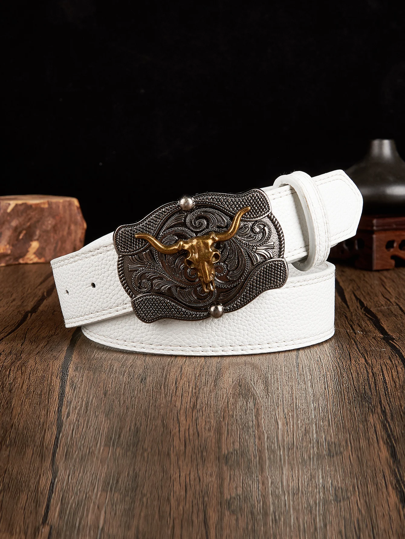 1 PC Men's VINTAGE Casual แฟชั่นสีเทา OX ดอกไม้แกะสลักโลหะ BUCKLE Litchi Texture เข็มขัดสําหรับกางเกงยีนส์