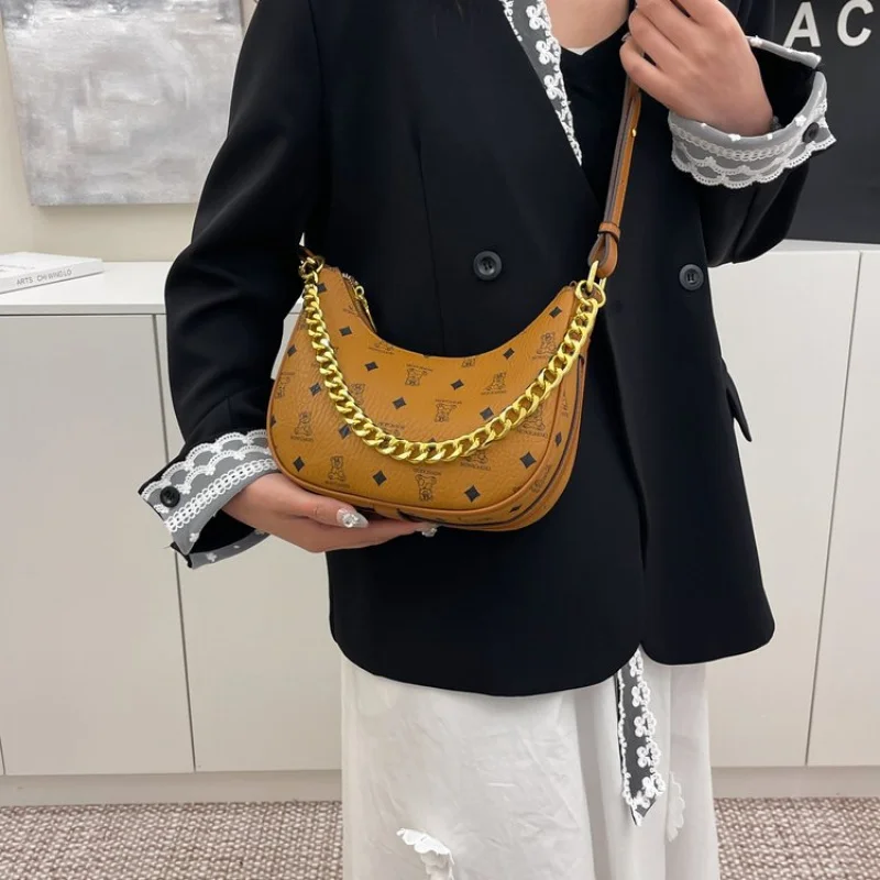 

Versatile Women's Tote Bag With Leather Accents Elegant Crossbody Option And Luxury Brand Assurance