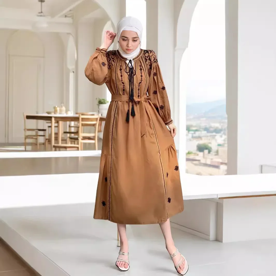 

Ethnic Embroidery Abaya Muslim Women Maxi Dress Tassel Kaftan Eid Djellaba Ramadan Turkey Robe Islam Clothing Jalabiya Caftan