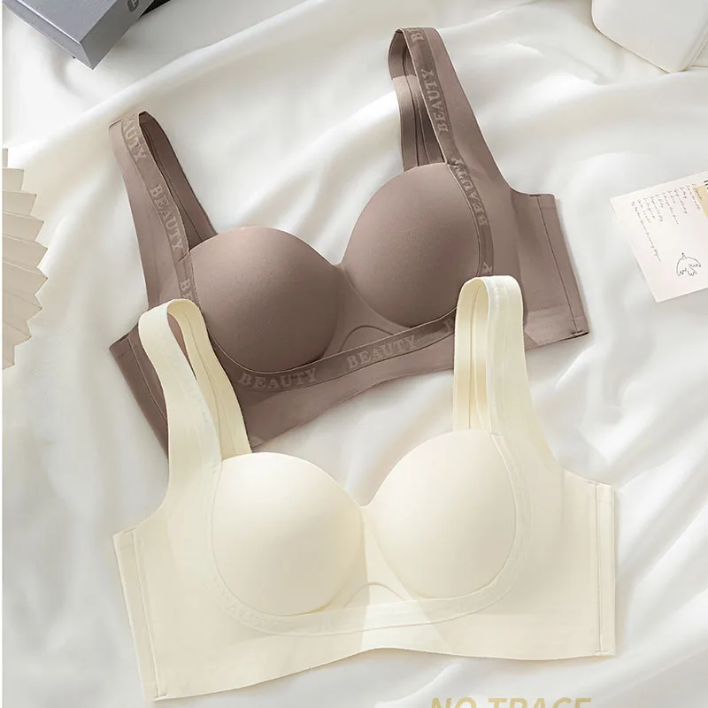 UBAU Sexy Small Breasts Gather Together To Show Great Personality Underwear Women\'s Anti-sagging Bra Without Steel Ring