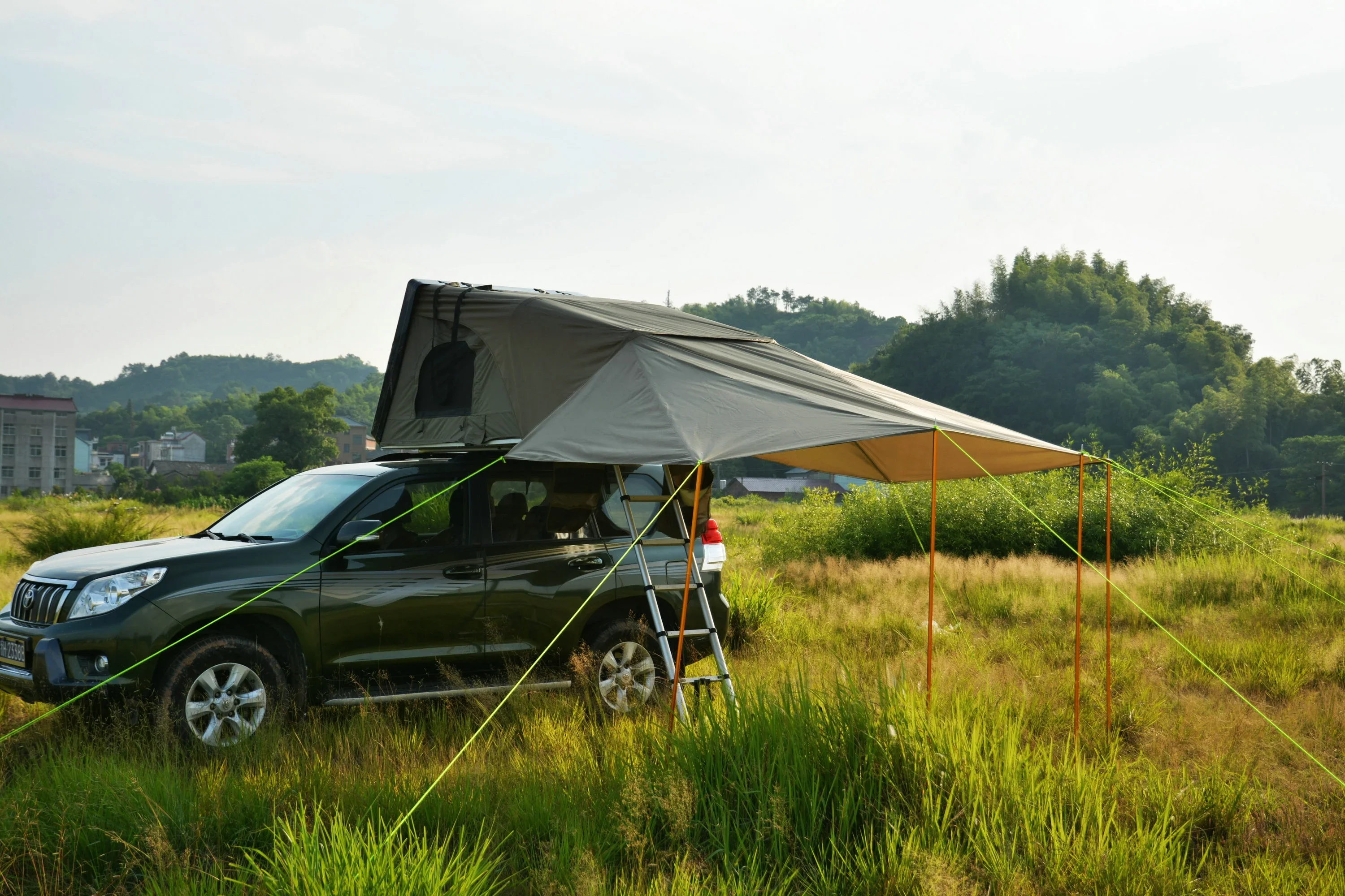 Tenda laterale retrattile per tenda da tetto per auto impermeabile di nuovo design per JWL-002