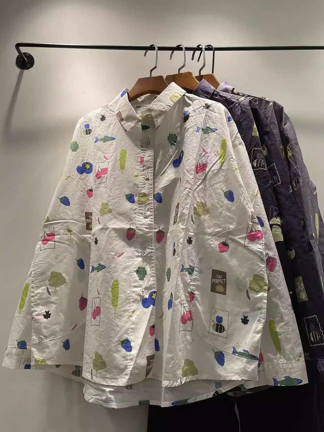 

Bust 124cm cartoon strawberry print shirts and blouses for women spring Japan fashion white navy blue oversized shirts