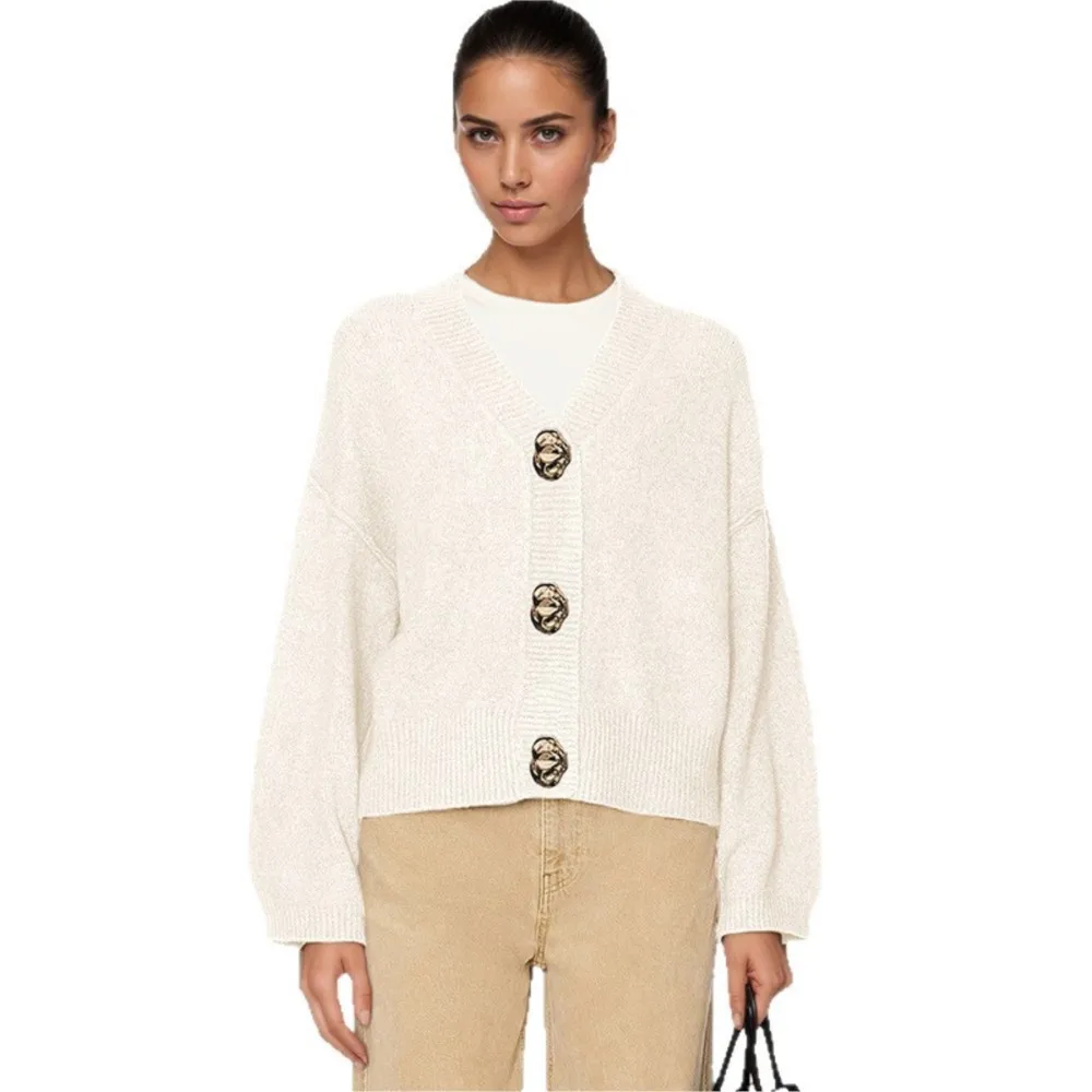 MsChuh Women Cardigan Winter Clothes Woman Pull Femmes Comfortable Jumper Casual Simple Style All-match Temperament Daily Button 5
