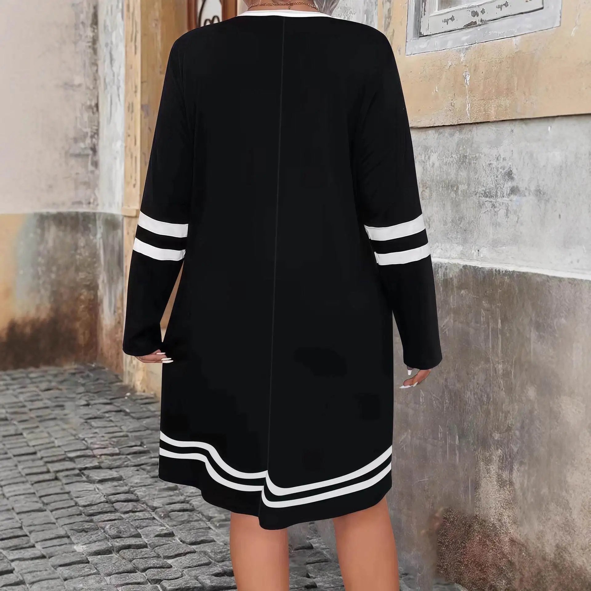 

Women's plus Size Zipper round Neck Dress Striped Print Independent Station Large Code Female Clothing Long Sleeve Autumn Dress