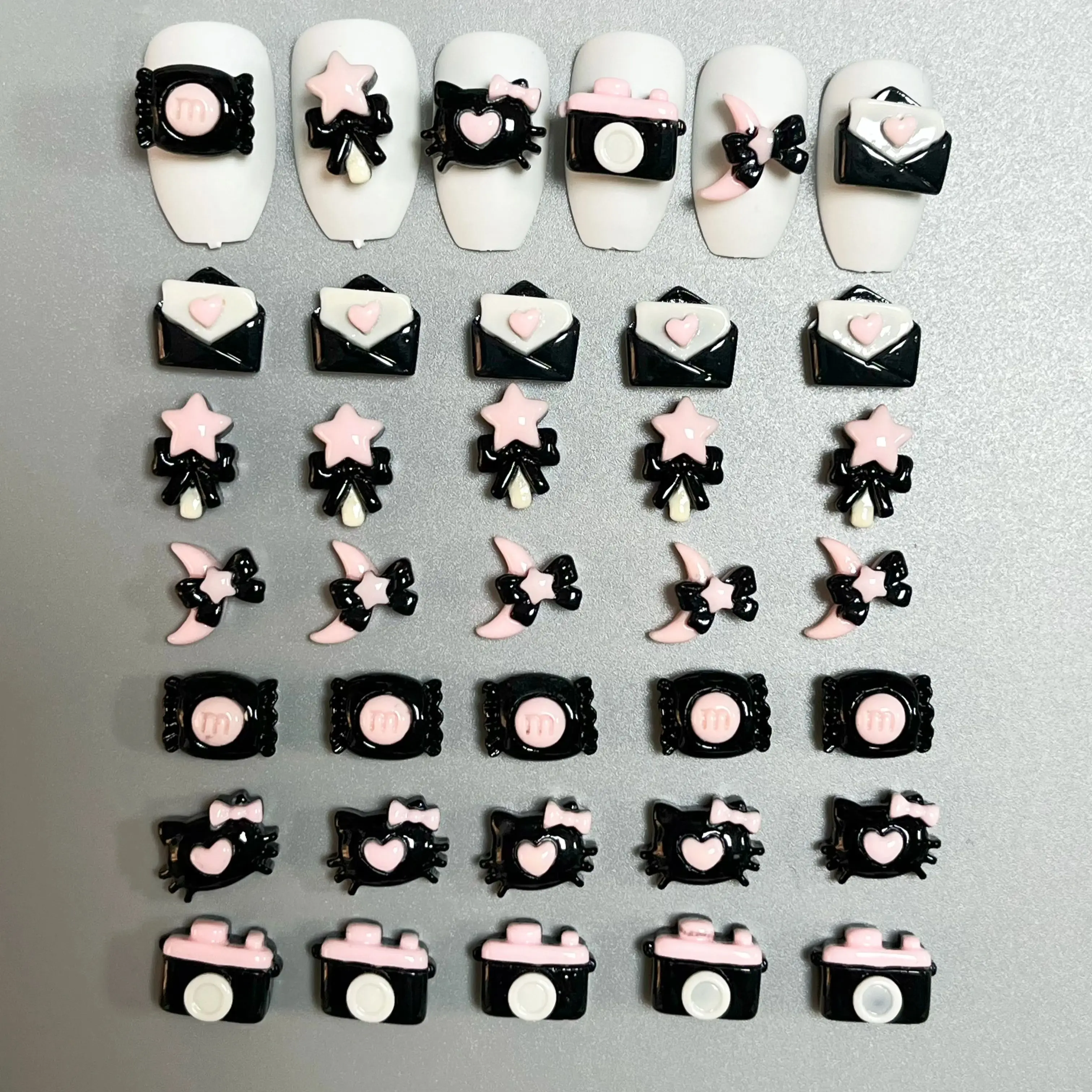 40Pcs Small Black Pink Kawaii Cartoon Bow Moon Love Envelope Camera Candy Fairy Stick Cat Mix Resin Nail Art Decoration Charms