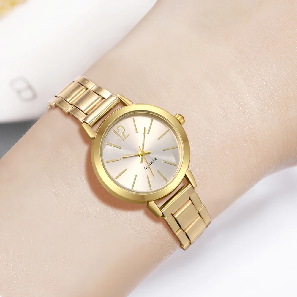 2PCS\\Set Set Of Gold And Silver Couple Watches With Minimalist Elements Alloy Dial Strap And Best Gift For Watches