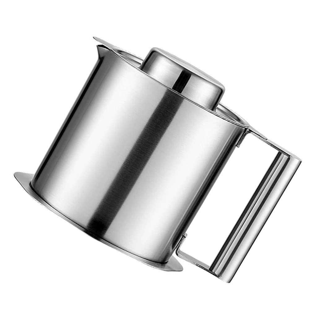 

Stainless Steel Oil Can 120ml Portable Cooking Sauce Container Anti Scald Tray Seasoning Bottle Home Storage Kitchen