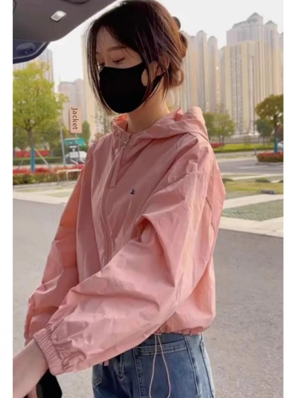 Women's Short Hooded Thin Sun Protection Jacket Summer 2026 Fashionable Loose Versatile Lightweight Long Sleeve Zipper Closure