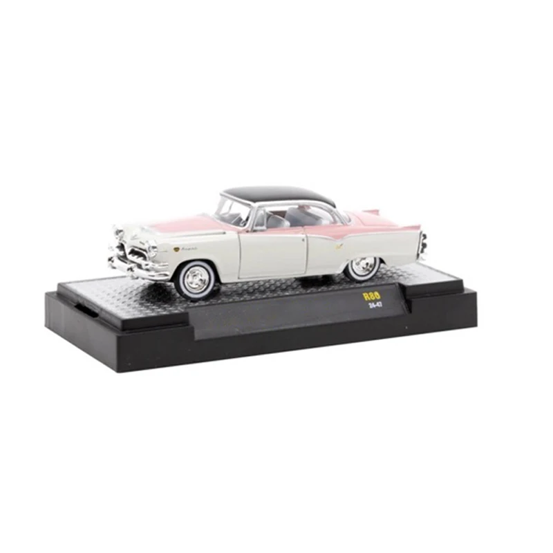 New M2 Machines 1:64 Scale 1992 C1500 SS Alloy Collection Pickup Model Car Toy Child Gift FAST SHIPPING