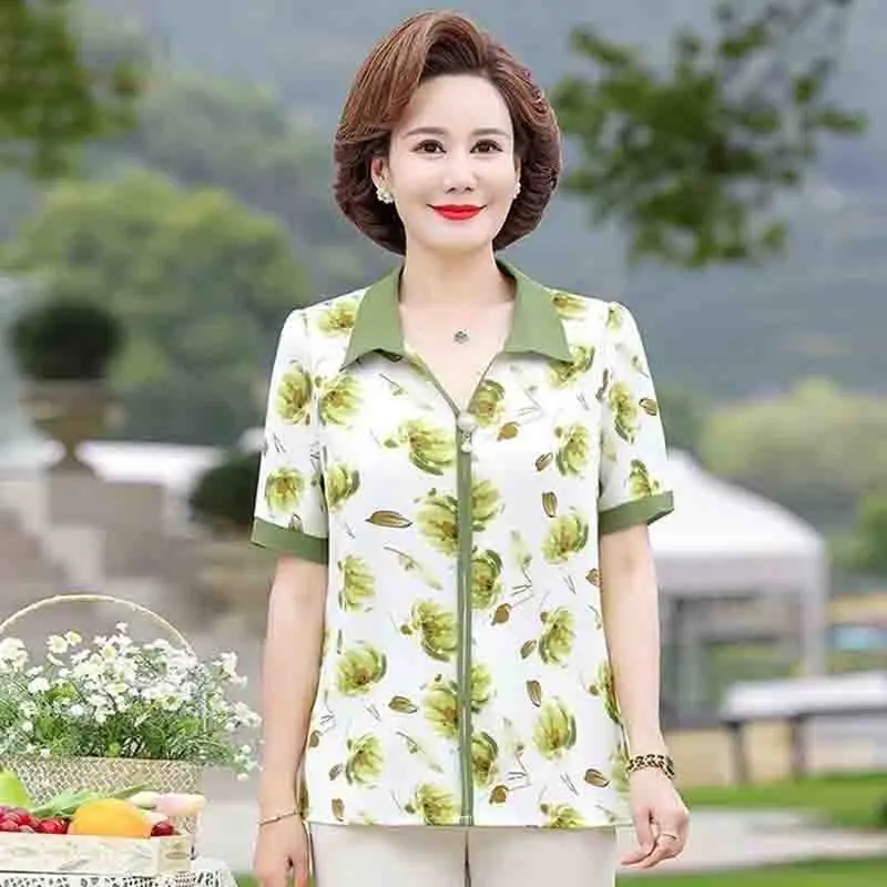 Middle Aged And Elderly High End Mom Summer Thin Short Sleeved Set Young Mom New Thin Short Sleeves Age Reducing T-shirt Blouse