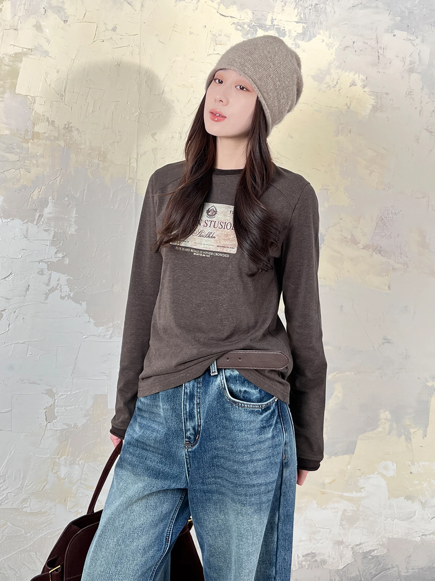 

Mary Tim 2025 Winter New Sle Slim Fit Retro High Letter Print Color Blo Linen Base T-irt Women Casual round Ne...