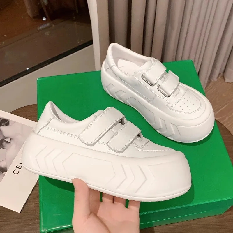 Thick-soled Bread Shoes for Women, Spring Height-increasing White Shoes, Sports and Casual Big Toe Shoes for Women