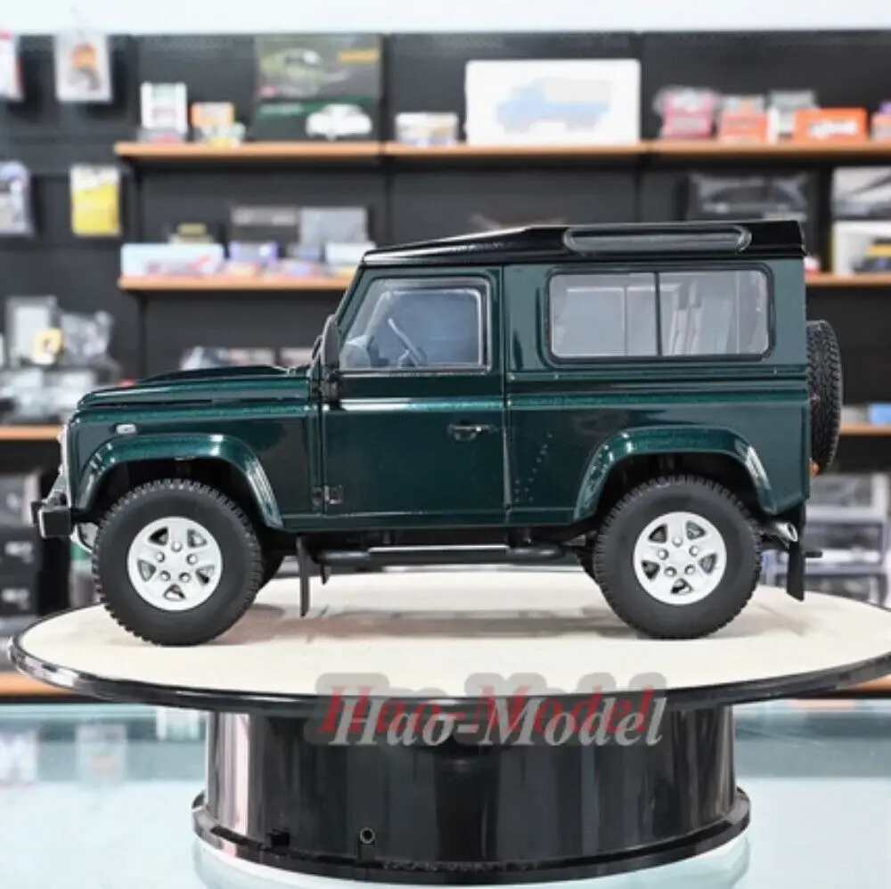 KYOSHO 1/18 For Defender90 LANDROVER Alloy Metal Model Car Diecast Simulation Toys Boys Birthday Gifts Hobby Display Ornaments