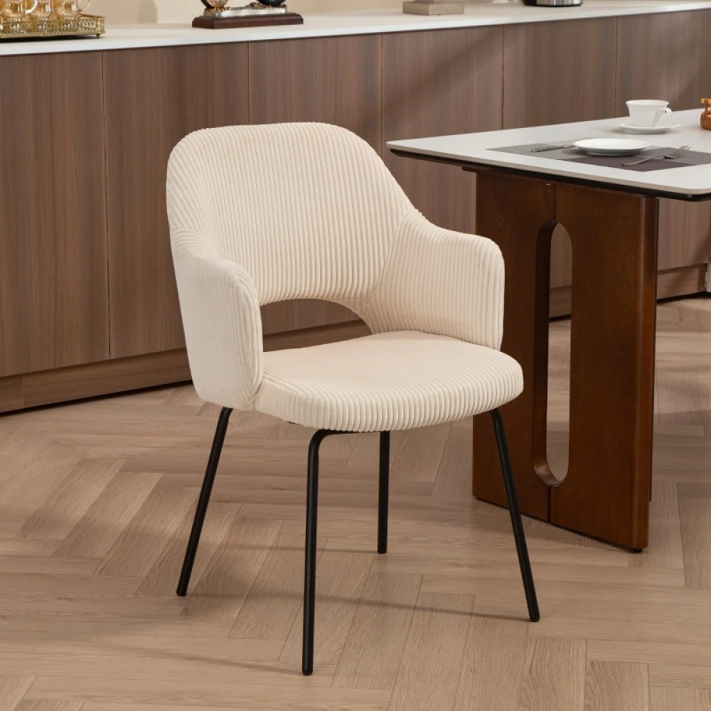 Silla de comedor, tapizada en pana, forma de concha, patas de metal, reposapiés, beige