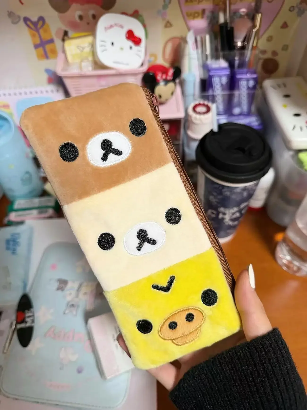 Rilakkuma Weiches Federmäppchen, süßer Bär, großes Fassungsvermögen, multifunktionale Aufbewahrungstasche für Schreibtisch, Schreibwaren, tragbare Kamera-Aufbewahrungstasche – Detail 3