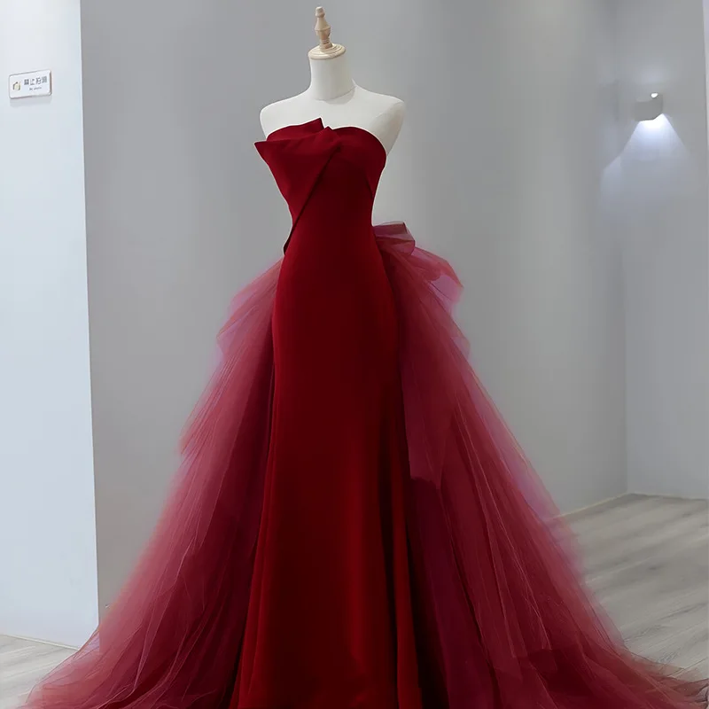 

Burgundy Chic Strapless Cocktail Party Evening Dresses Exquisite Sleeveless Robes De Soirée Floor-length Straight Prom Gown