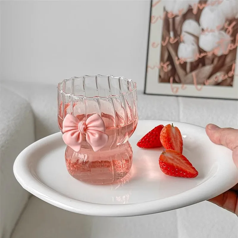 Taza de café con lazo rosa, vaso de leche, té, desayuno, garabato, vino, agua, herramienta para beber, regalo para niñas