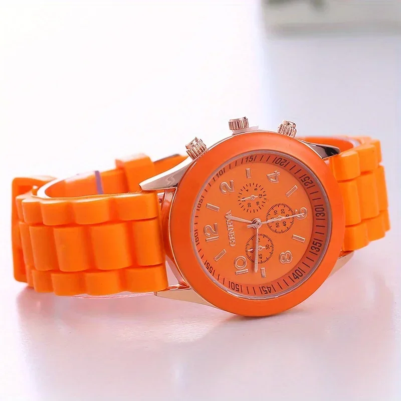 Stylish Round Pointer Quartz Watch, Gift for Her