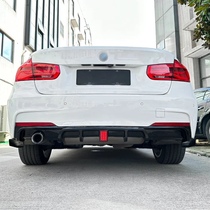 Dual Exhaust Black Lip Splitters Valance Spoiler For BMW F30 M Sport 325i 330i MT 2013-2019 Rear Bumper Diffuser Lip With Light