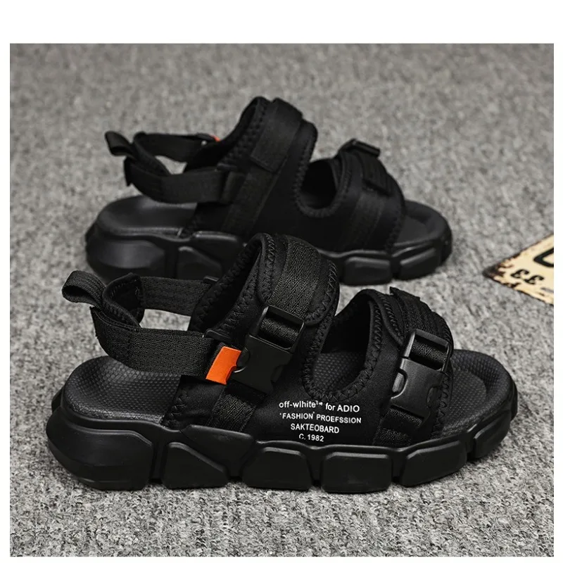 

Men's Athletic Sandals Featuring Ventilated Mesh Upper, Thick Slip-Resistant Sole, Comfortable for Sports and Activities.