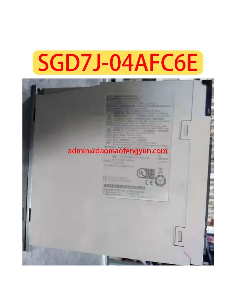 

SGD7J-04AFC6E Used Servo Drive SGD7J 04AFC6E，Fast shipping