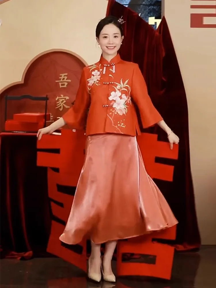 ชุดแต่งงานสไตล์จีนแบบใหม่ ชุดราตรีสีแดง ชุดหมั้น ชุดแฟชั่นผู้หญิง สไตล์ประจำชาติ ชุดเจ้าสาว