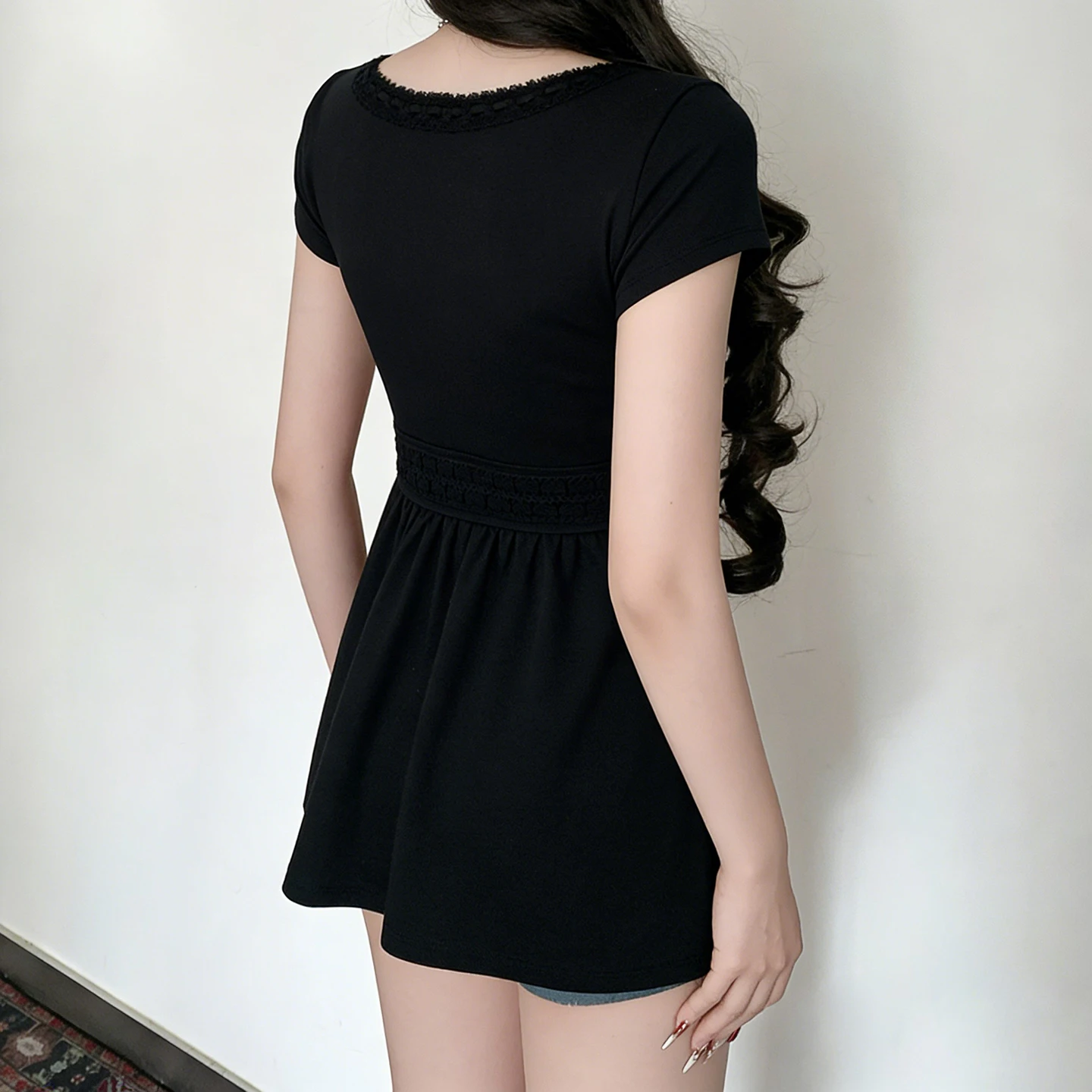 SUCHCUTE  Black Lace Patchwork V-neck Short Sleeve Tees for Women All Match Solid Basic Tops Summer Outfits Y2k T-shirt Casual