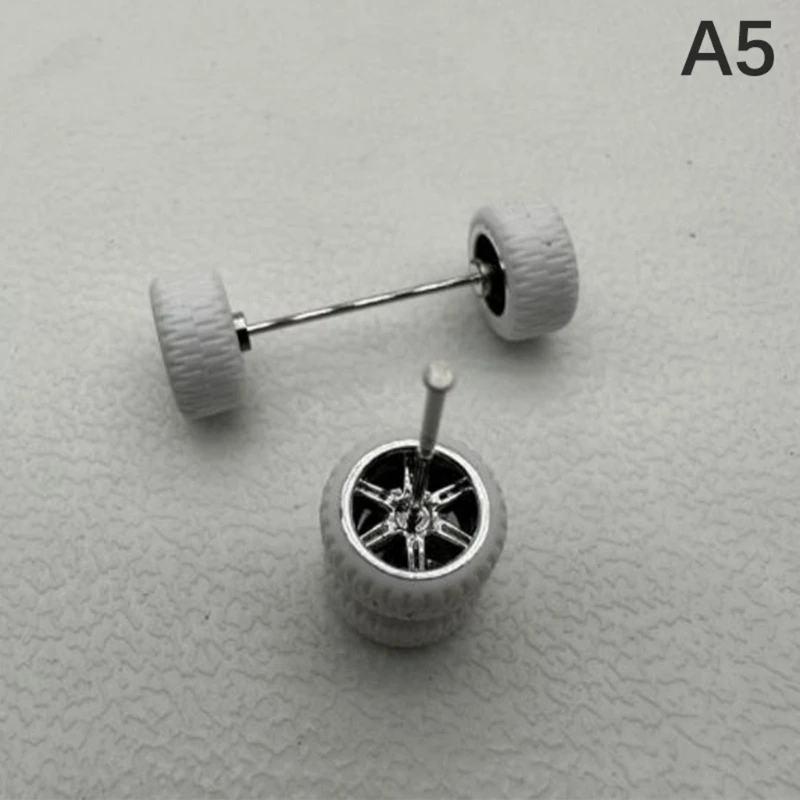 Zestaw 4 gumowych opon 1/64 Wymienne koła, w tym osie do modelu samochodów