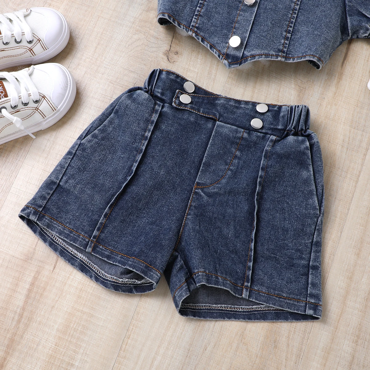 A Stylish Denim Suit For Girls