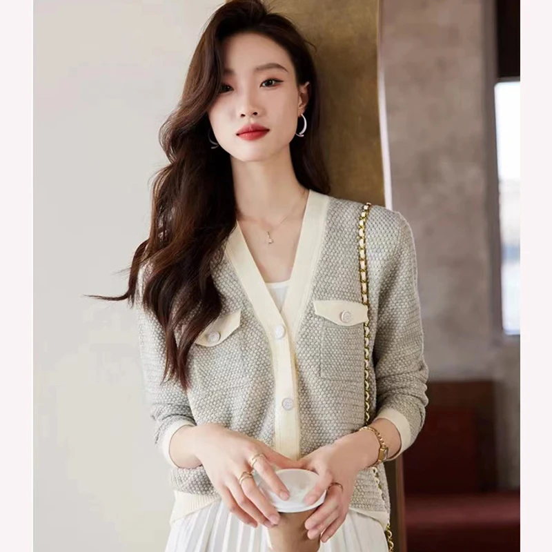 

Small Fragrant Bright Silk Women Sweaters Korean Elegant Pearl Chic Pockets Female Cardigan Autumn New Knitted Ladies Crop Coat