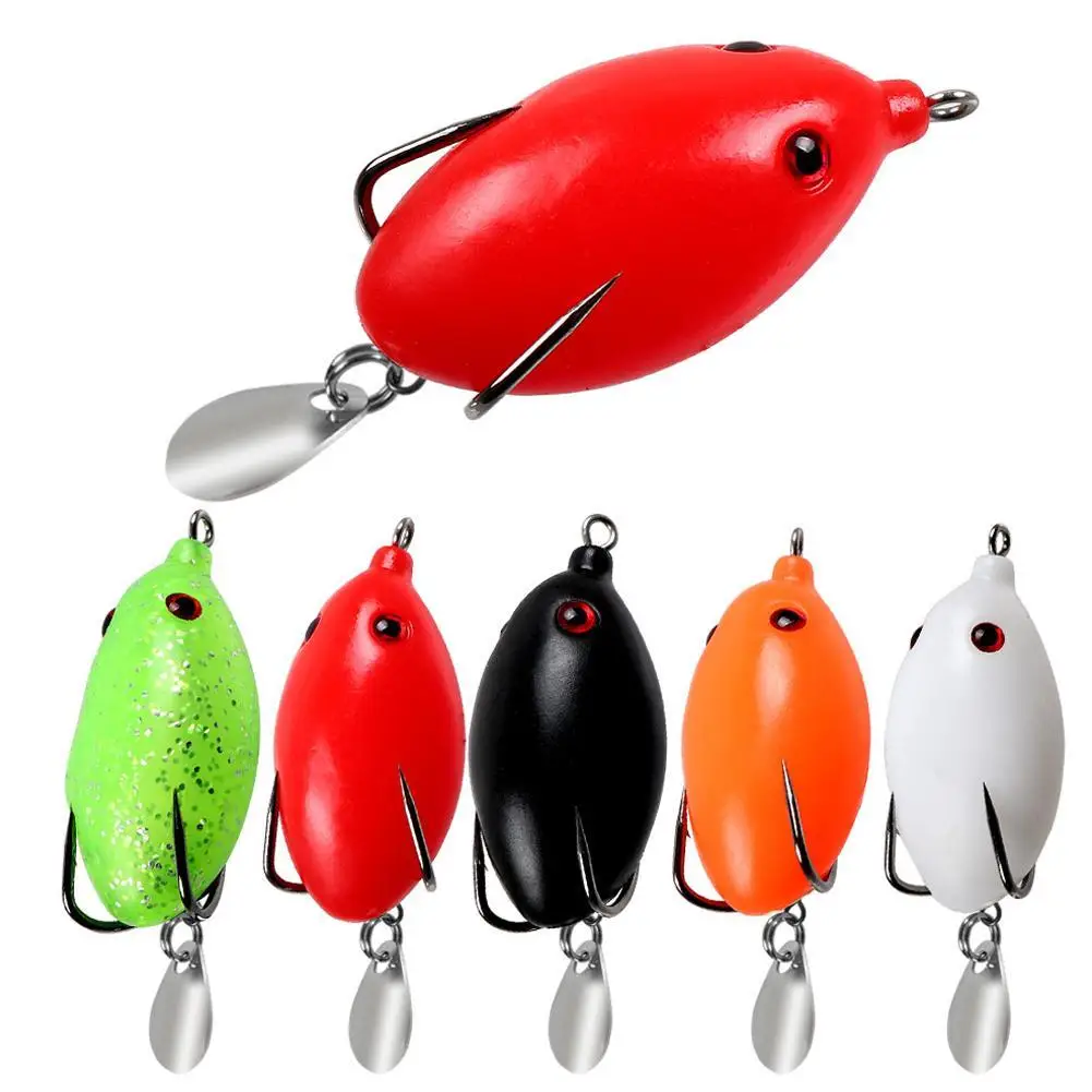 

1PCS Frog Lure Soft Fishing Bait With Two Hooks Metal Sequin Artificial Lifelike Crankbait Minnow Fishing Tackle Accessories