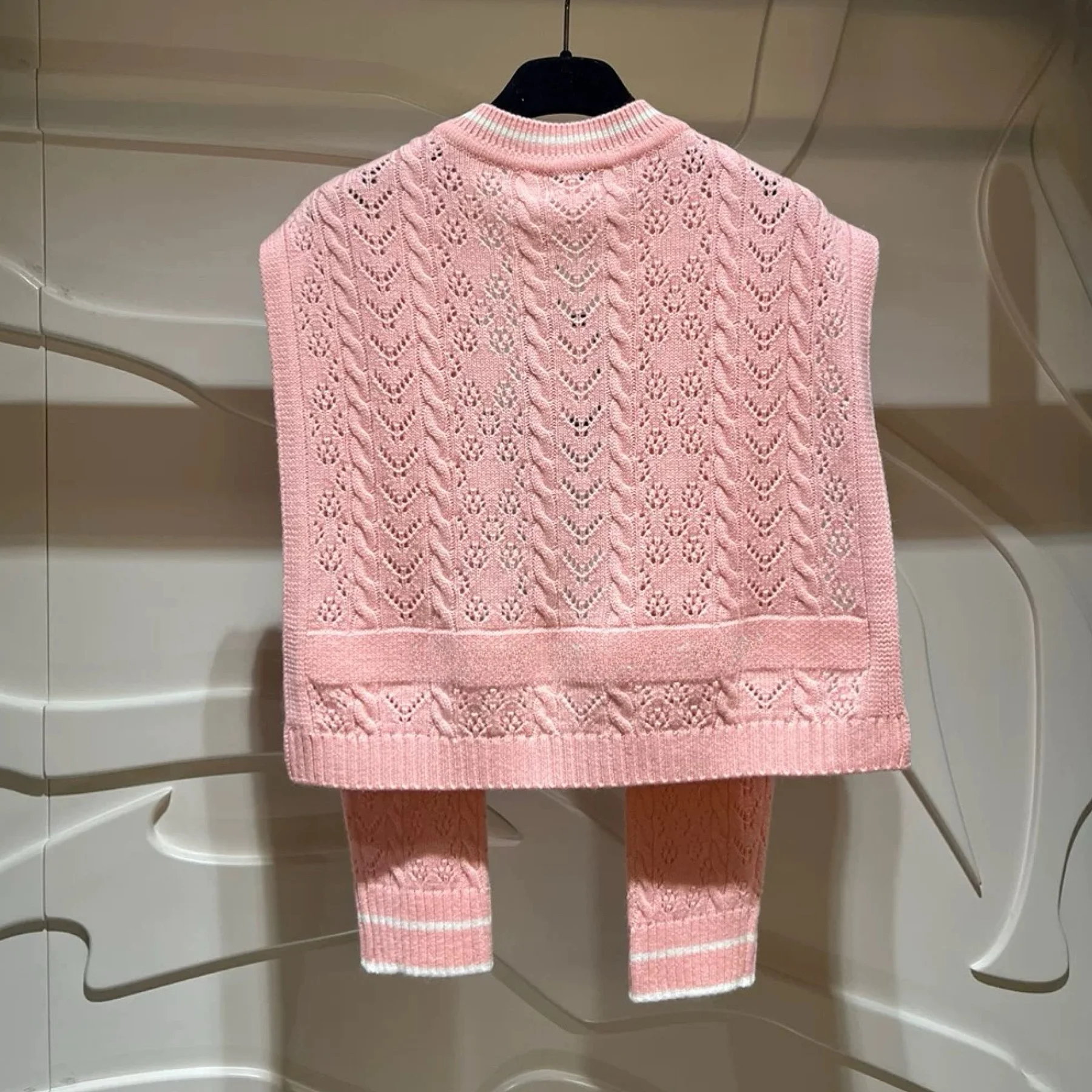 Korean Sle Heavy Embroidery Woolen Knitted awl Casual Versatile Age-Defng Multi-Functional Spring Autumn Faion Accory